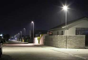أضواء كاشفة LED على الطريق