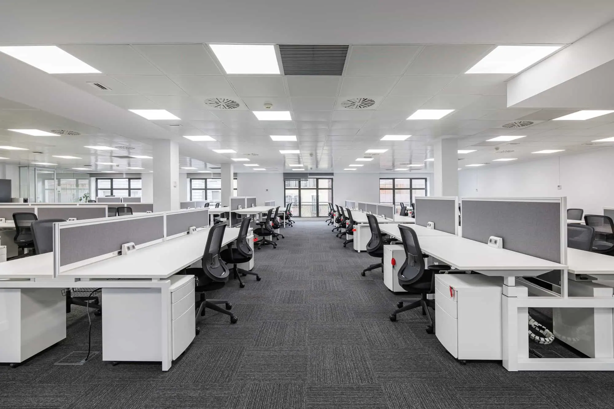 Illuminazione per uffici, design