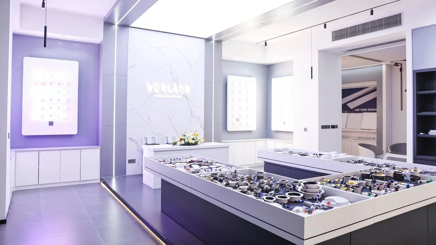 2Vorlane showroom displaying the latest products and technologies